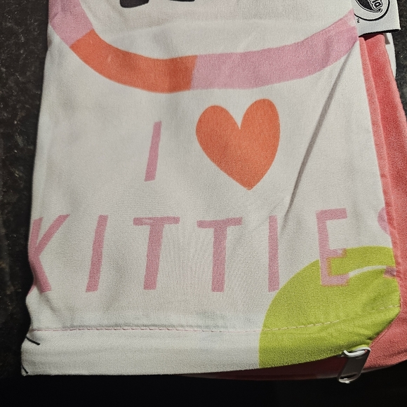 Difficult to find Crayola "Purrty cat" pillow cases - Picture 2 of 6